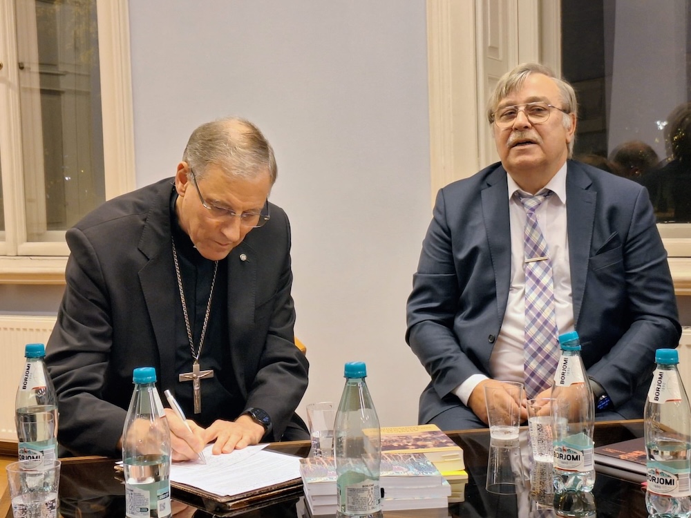 Paneļdiskusija „Leona XIV laiks Baznīcai un pasaulei” ar Dr. theol. Zbigņevu Stankeviču 05 LDA Uldis Veiss, Gundars Bozdorfs 30.okt.2025